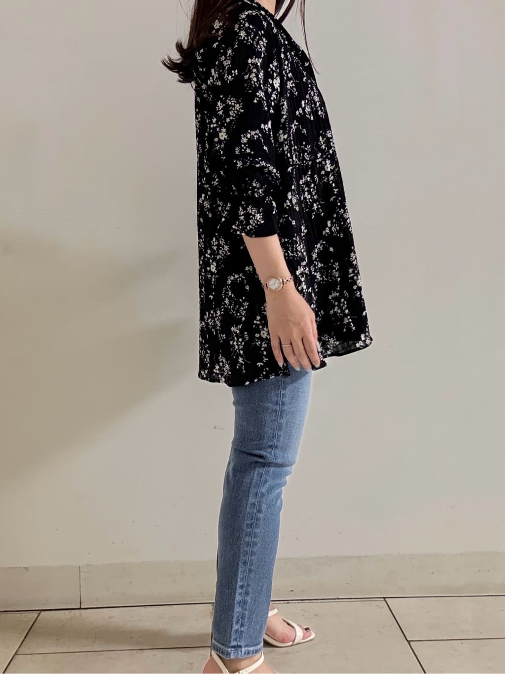 kahoさんの「INDIVI｜【通年活躍！褒められデニム】スキニー デニムパンツ」を使ったコーディネート