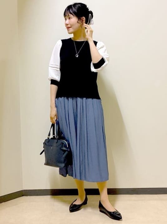  beni_gingerさんの「Reflect｜◆【手洗い可／ウエスト総ゴム】シャンブレースカーチョパンツ」を使ったコーディネート