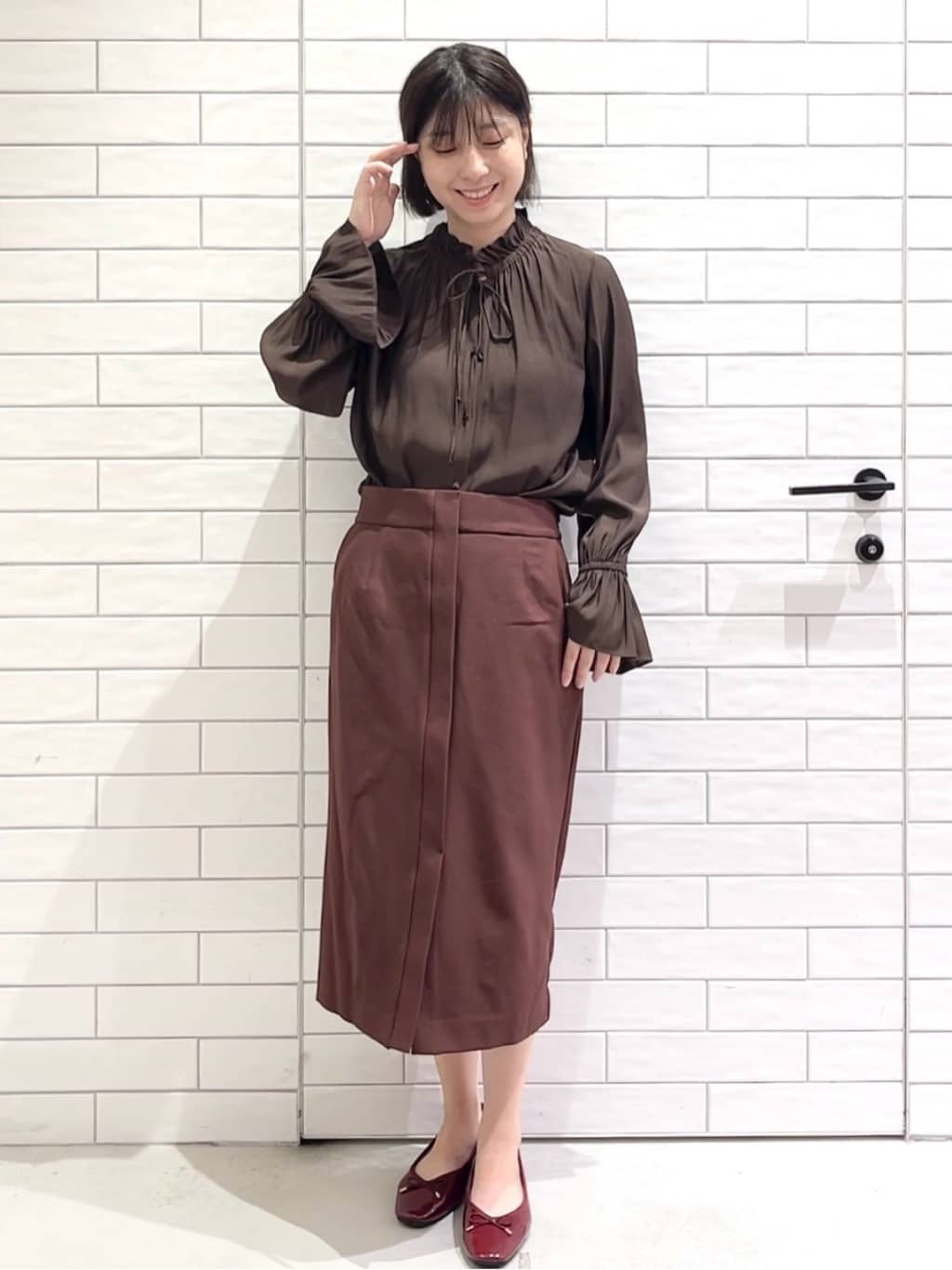 しおりさんの「OPAQUE.CLIP｜《美人百花掲載》名品フラットバレエシューズ」を使ったコーディネート