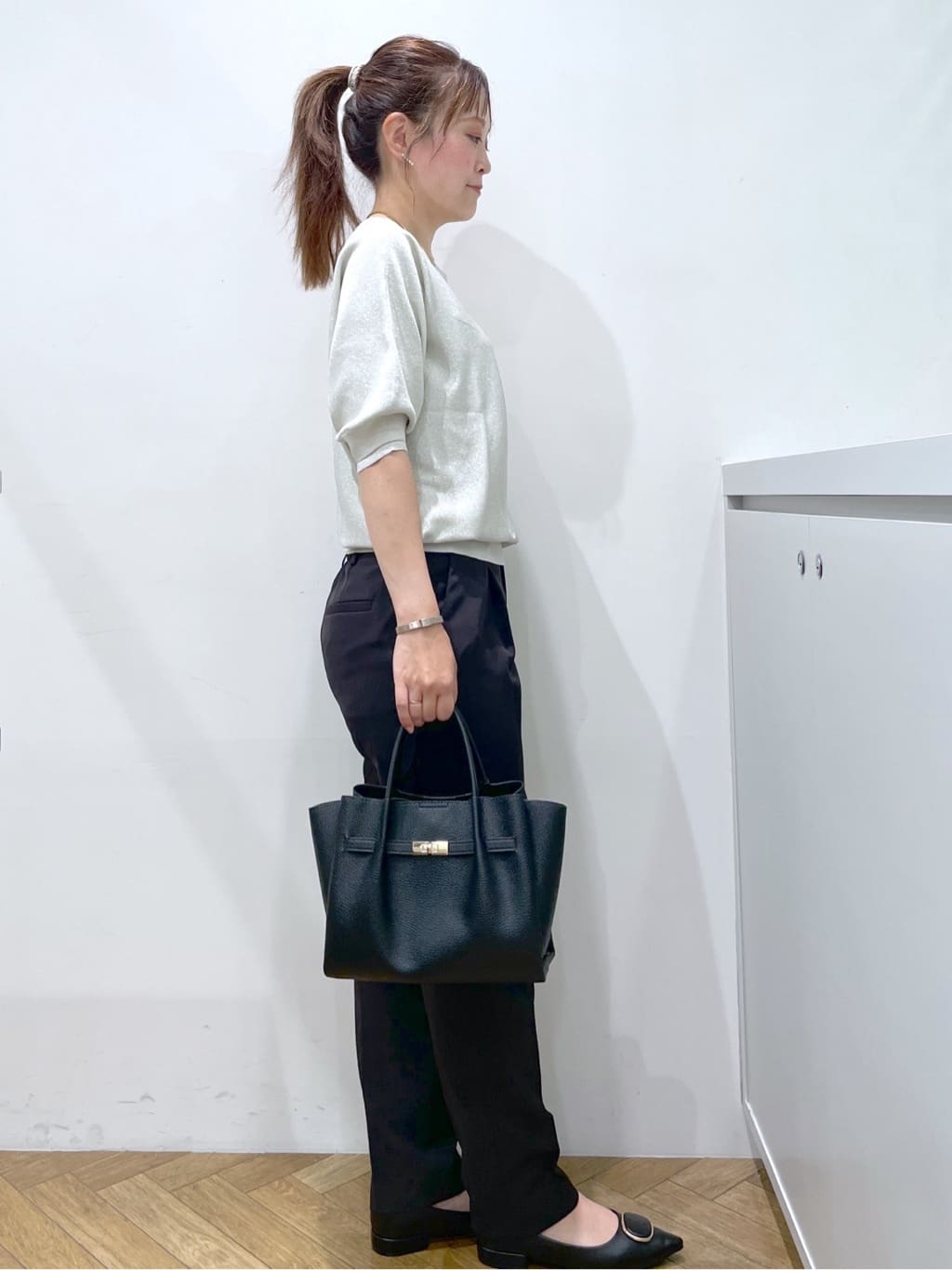 Junさんの「index｜《5色展開》前後2WAY ドルマンスリーブニット【UVケア／抗ピル／洗濯機洗い可】」を使ったコーディネート