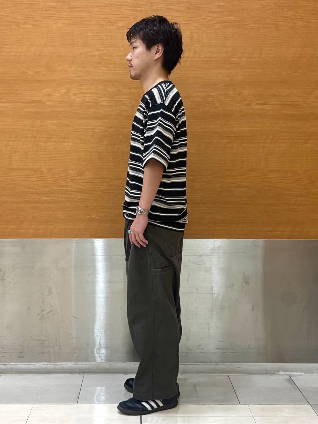 タニさんの「THE SHOP TK｜マルチボーダープルオーバー S／S」を使ったコーディネート