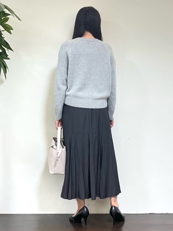 カレンさんの「UNTITLED｜【セットアップ可/ゆったり】ウール混ラメニット」を使ったコーディネート