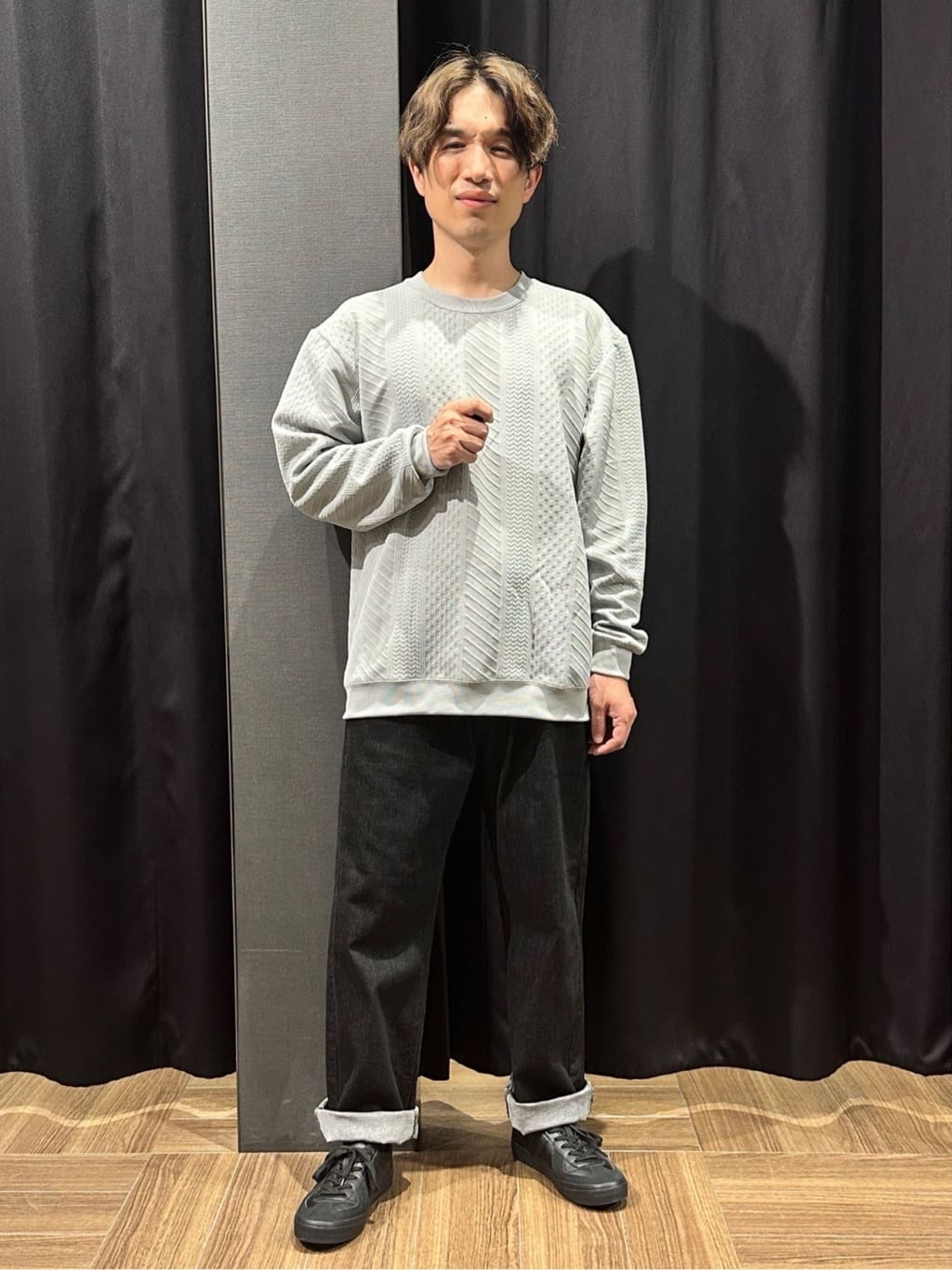 tomoyaさんの「THE SHOP TK｜フェイクスエードジップブルゾン【手洗いOK】」を使ったコーディネート