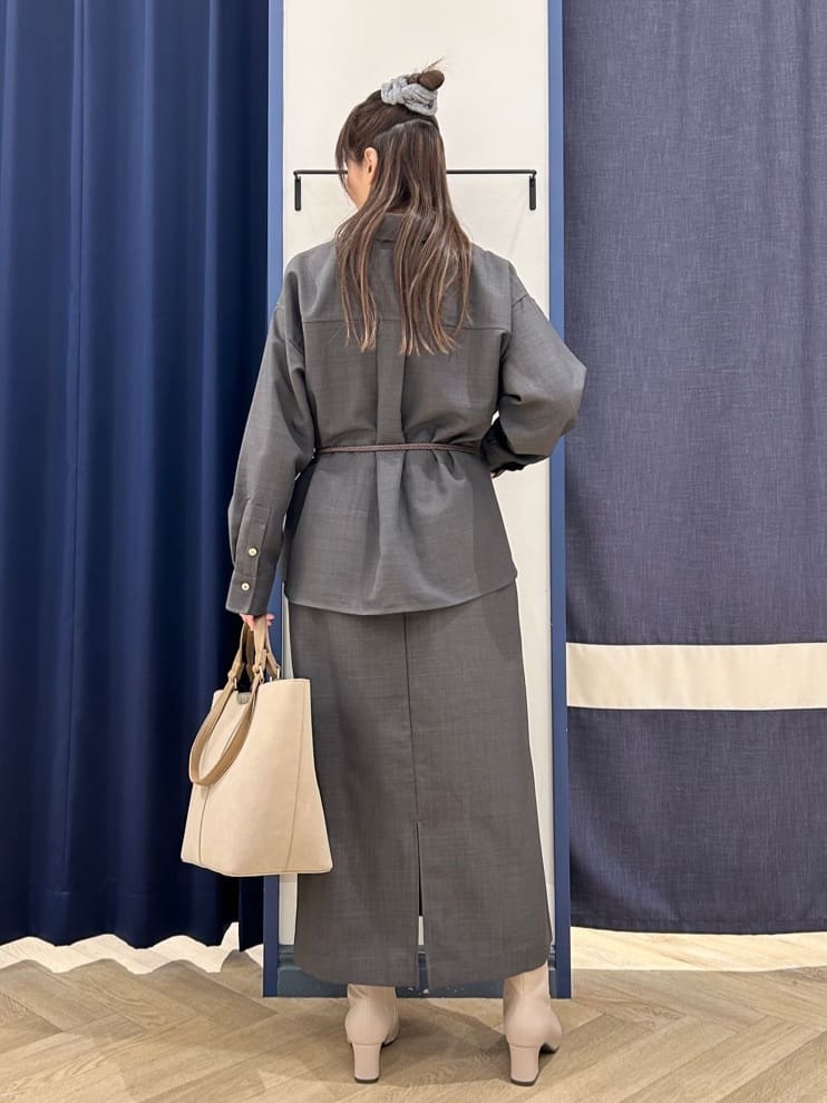 Orikaさんの「grove｜【カセット服/選べる着丈】洗濯機で洗えるオーバーシャツ」を使ったコーディネート