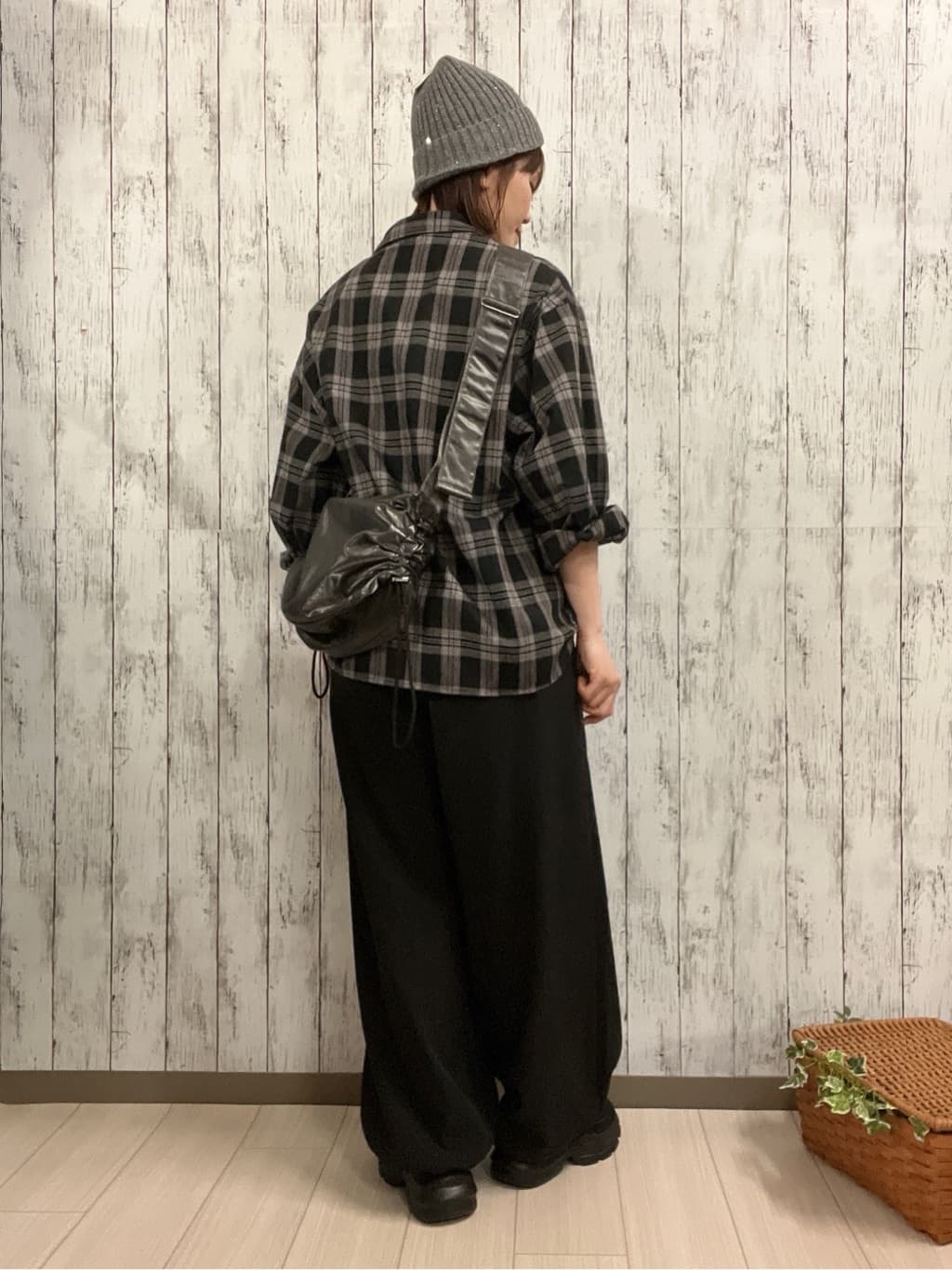 シカさんの「SHOO･LA･RUE｜ビッグボールチェーンネックレス」を使ったコーディネート