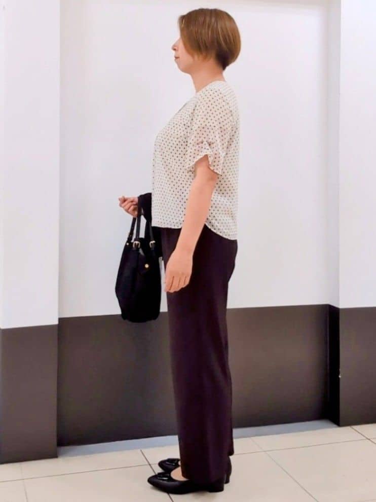 じゅりさんの「Reflect｜【マシンウォッシュ可／セットアップ可】コツキ柄プリントブラウス」を使ったコーディネート