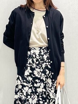 Miwaさんの「UNTITLED｜バイカラーメガネストラップ」を使ったコーディネート