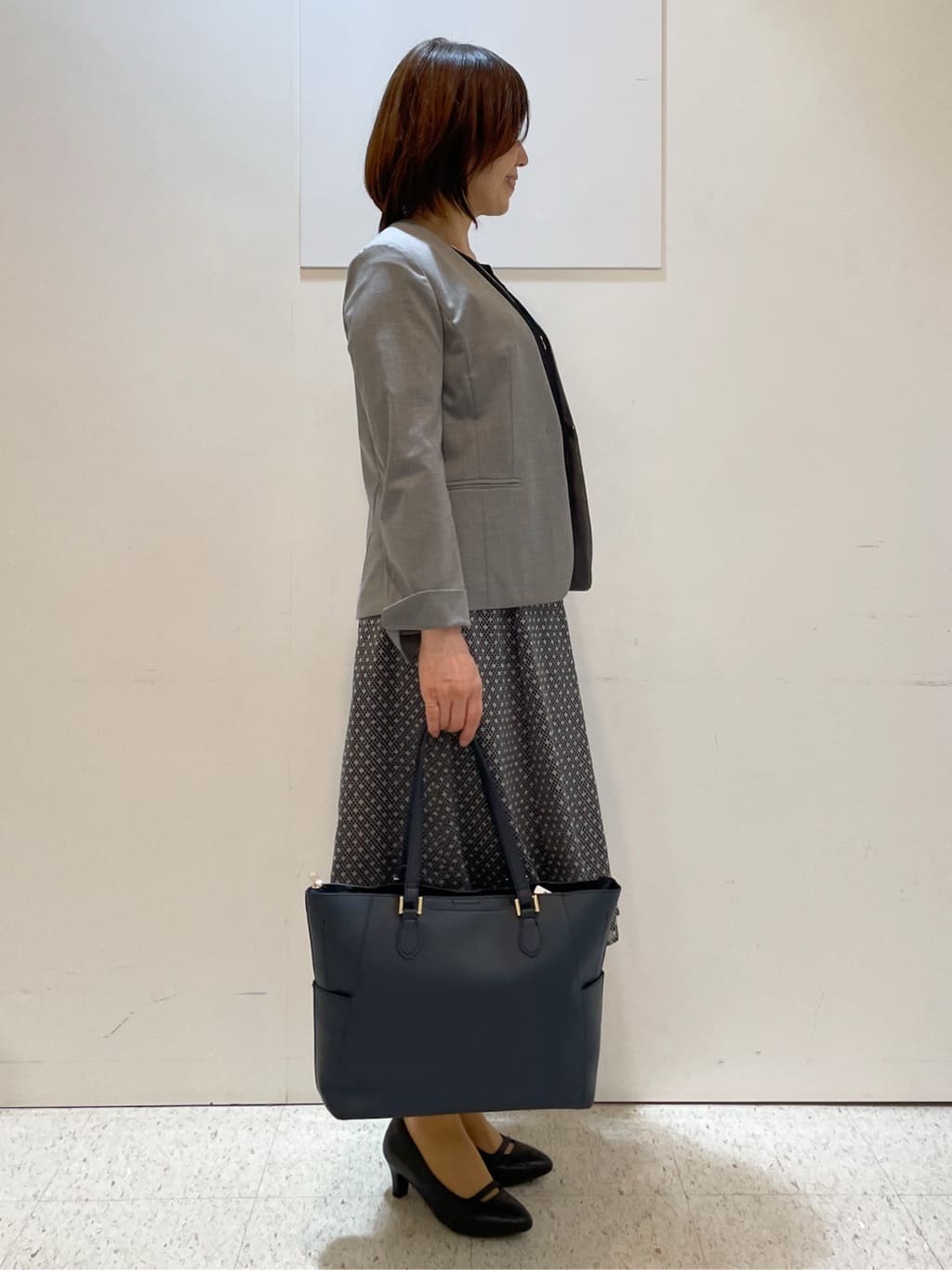 めいさんの「Reflect｜【一枚着で着映え◎／ジャケットのインナーにも】フロント開きブラウス」を使ったコーディネート