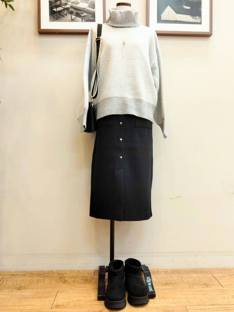 うっちーさんの「SHOO･LA･RUE｜【S-LL】大人綺麗 レザー調リブブルゾン」を使ったコーディネート