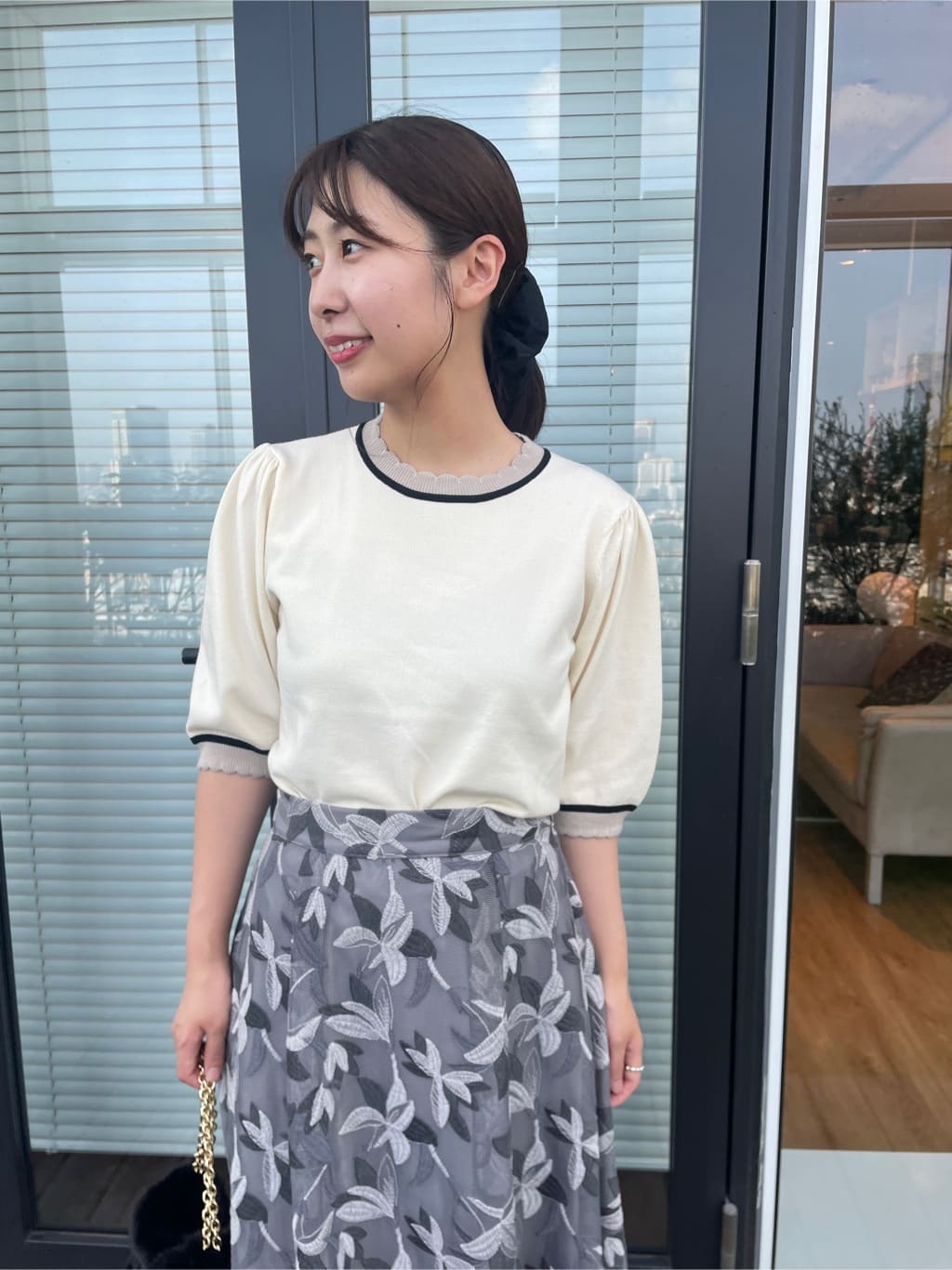 abeさんの「Couture brooch｜カットパイピングリボンパンプス」を使ったコーディネート
