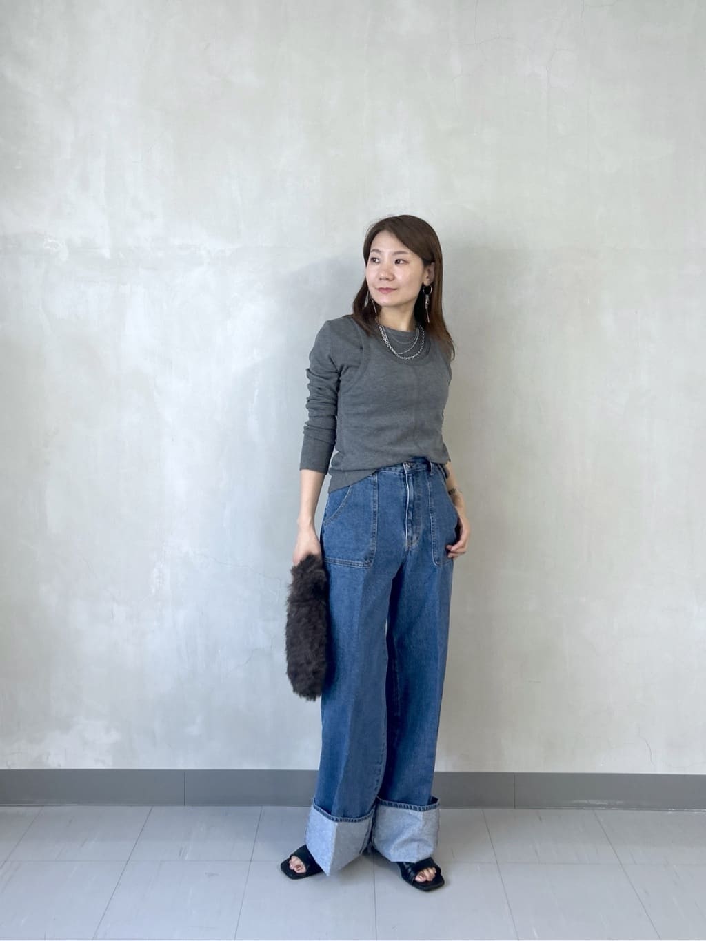 takaさんの「INDIVI｜タンクレイヤーフライスカットソー」を使ったコーディネート