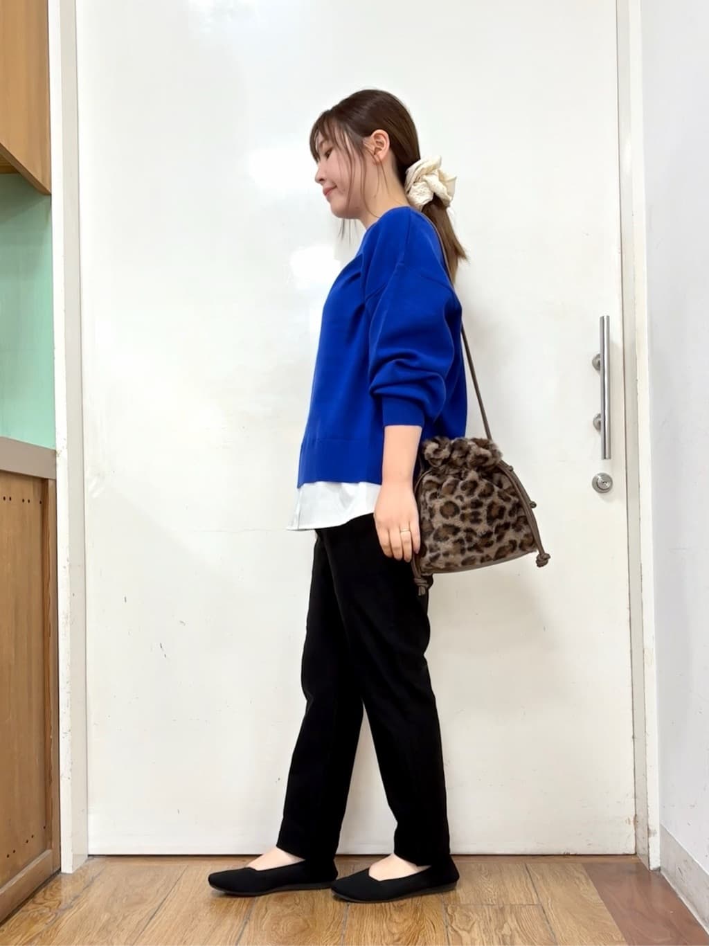だいわさんの「SHOO･LA･RUE｜【高レビュー/洗濯機可/SS-LL】あったか裏起毛 のびのびストレッチ テーパードパンツ」を使ったコーディネート