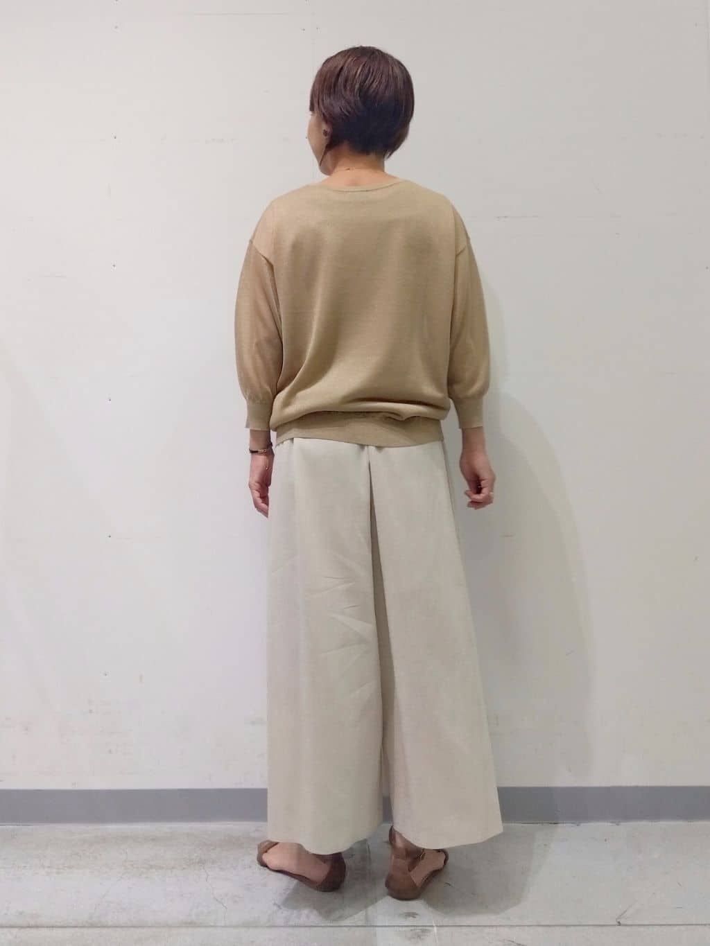 Kさんの「INDIVI｜【洗える／清涼感◎】ワイドフレアパンツ／スカーチョ」を使ったコーディネート