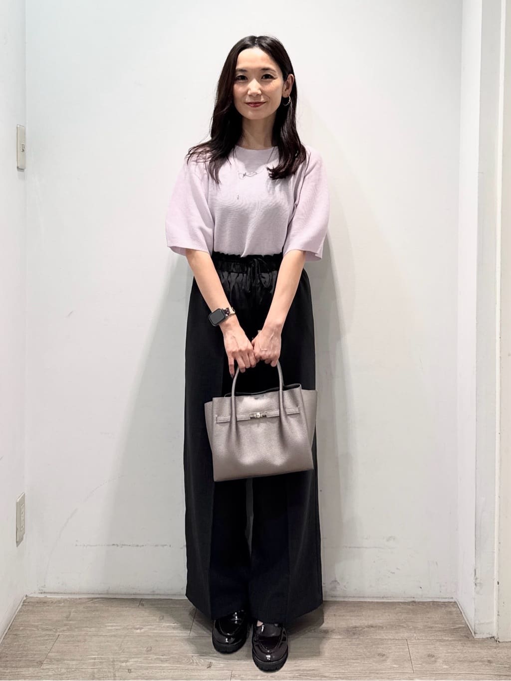 yuicciさんの「OPAQUE.CLIP｜ガーターボリュームスリーブニット【UVケア／洗濯機洗い可】」を使ったコーディネート