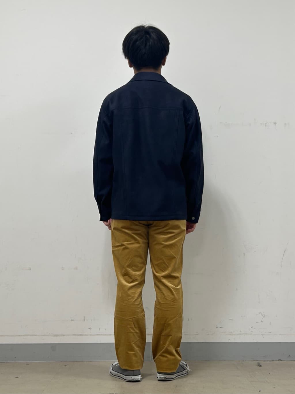 Hiroさんの「TAKEO KIKUCHI｜【Sサイズ～】アンチピリング テーラードネック ニット」を使ったコーディネート