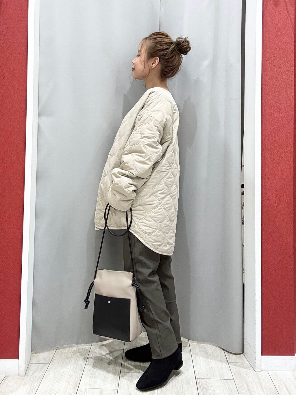 shioさんの「SHOO･LA･RUE｜【洗濯機可/S-LL】フィット感が心地よい ハイパーストレッチスキニー裏起毛」を使ったコーディネート