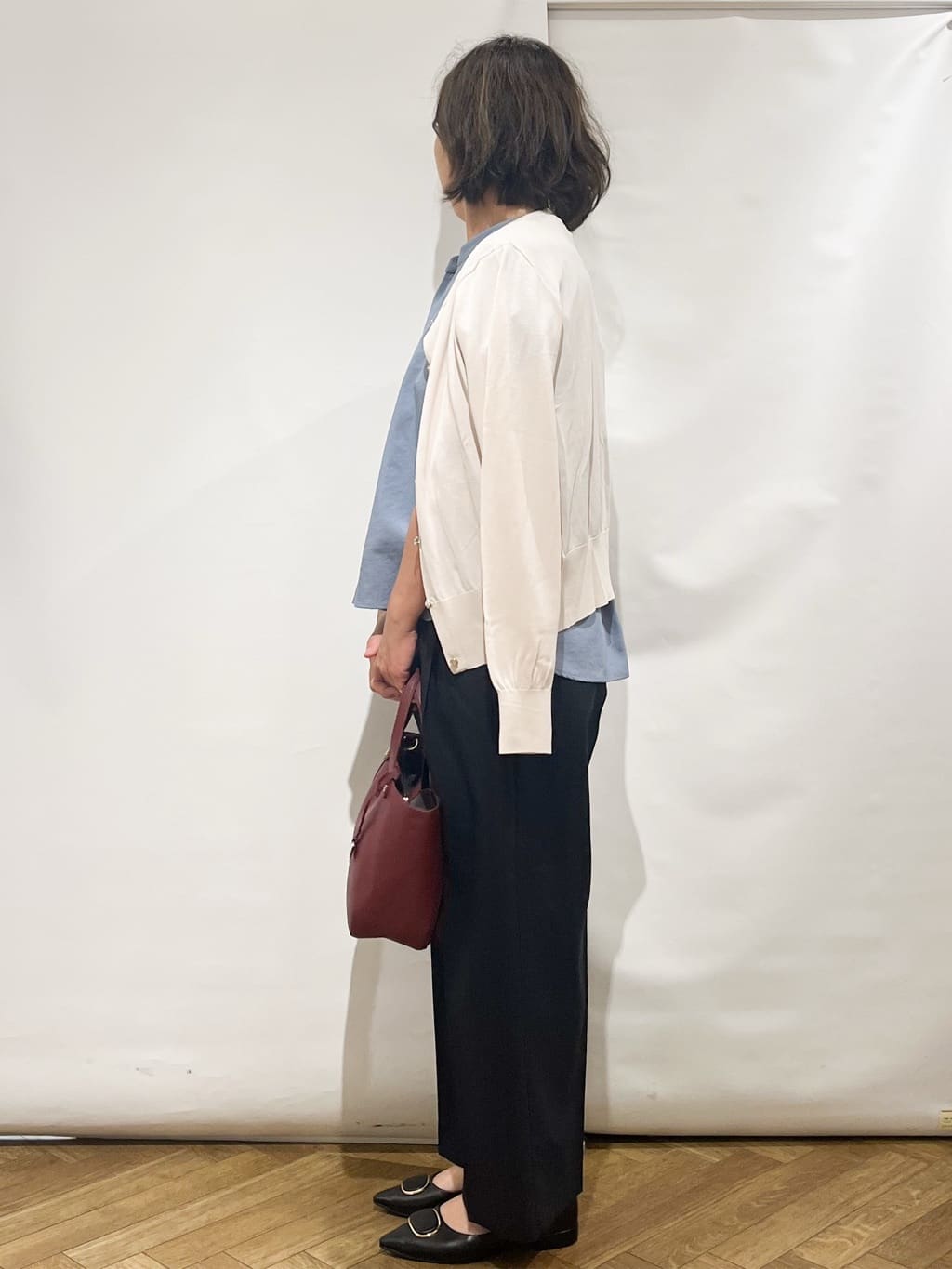 fumiさんの「index｜《7色展開／XS-LLサイズ》タックスリーブスキッパーブラウス【洗濯機洗い可／吸水速乾／抗ピル／防シ」を使ったコーディネート