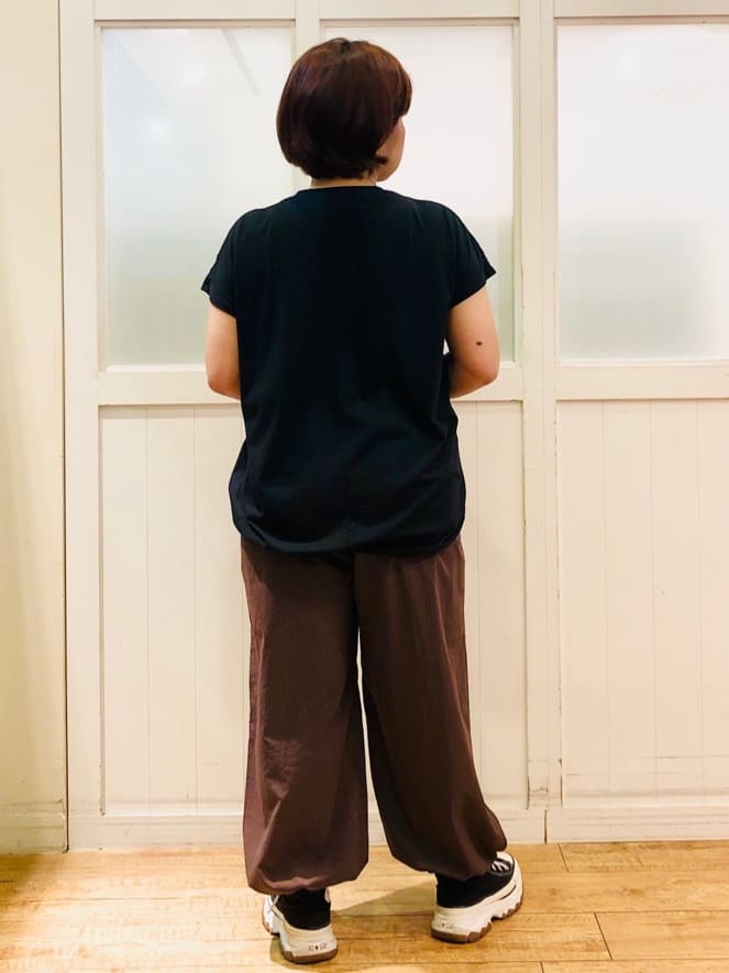 YYYさんの「SHOO･LA･RUE｜【S-LL/洗濯後しわになりにくい】コットン風 前あきドルマンブラウス」を使ったコーディネート