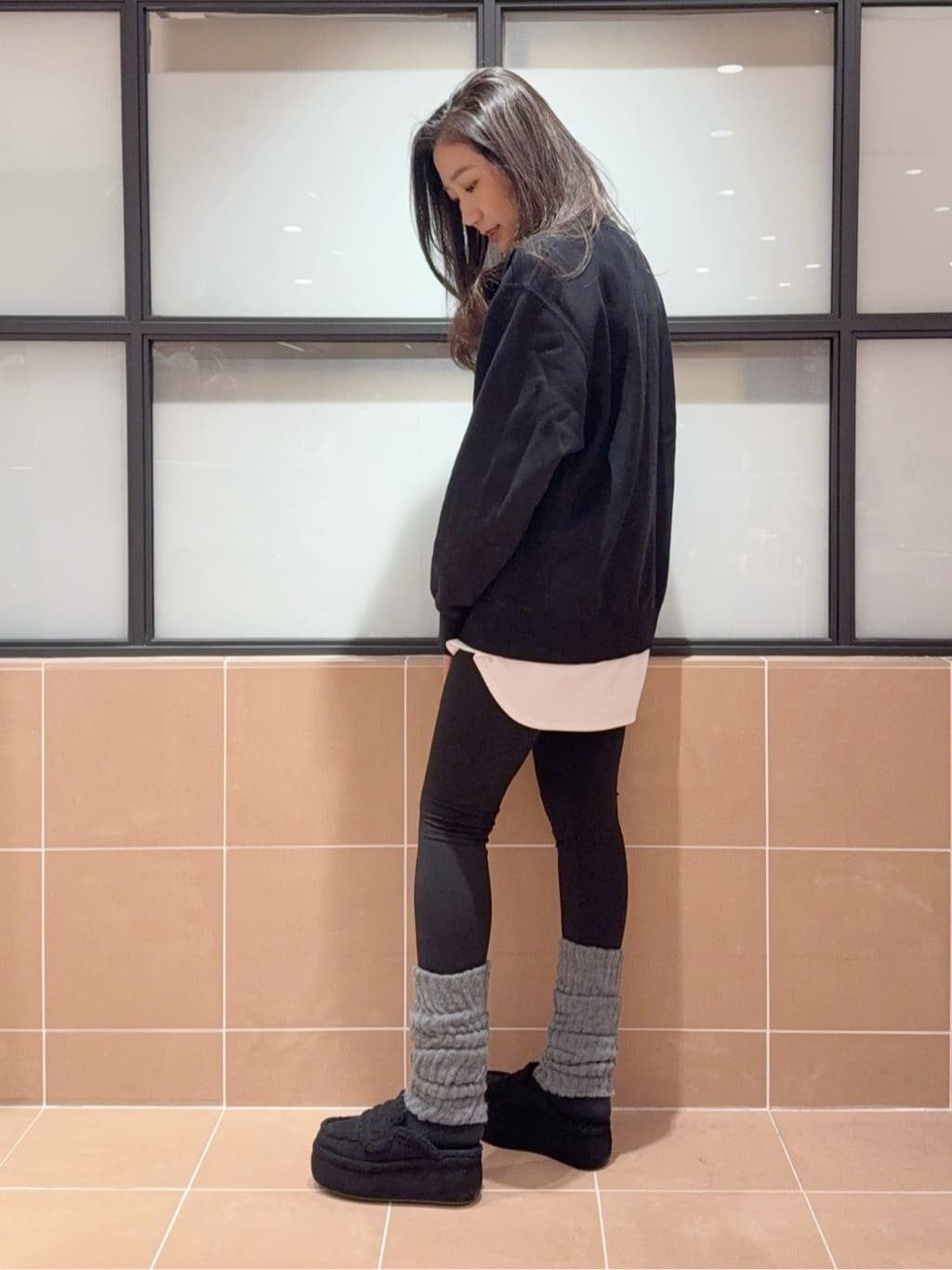 kaoriさんの「ESPERANZA｜ふわもこボアサボ」を使ったコーディネート
