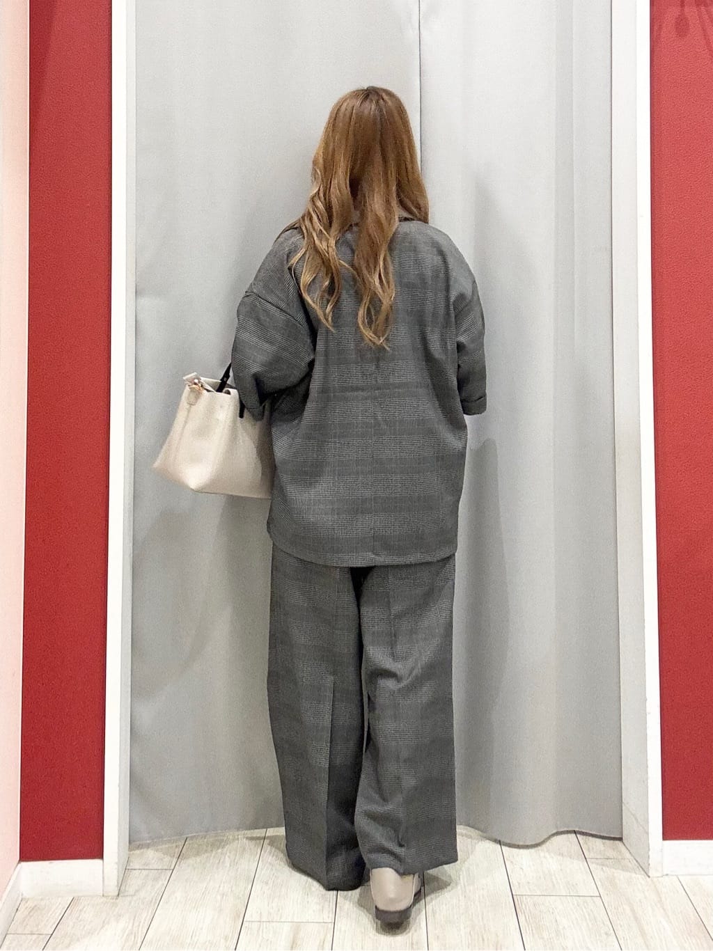 shioさんの「SHOO･LA･RUE｜【セットアップ可/洗濯後しわになりにくい】5分袖テーラードジャケット」を使ったコーディネート