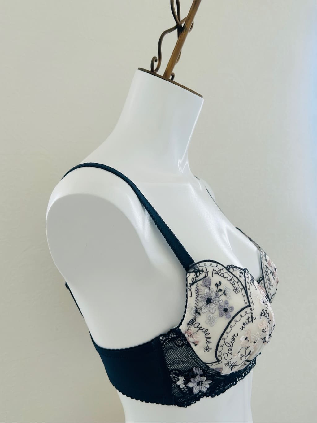 taraさんの「Risa Magli｜フェリーチェ ブラジャー （B-C） ＜サイドシェイプ＞」を使ったコーディネート