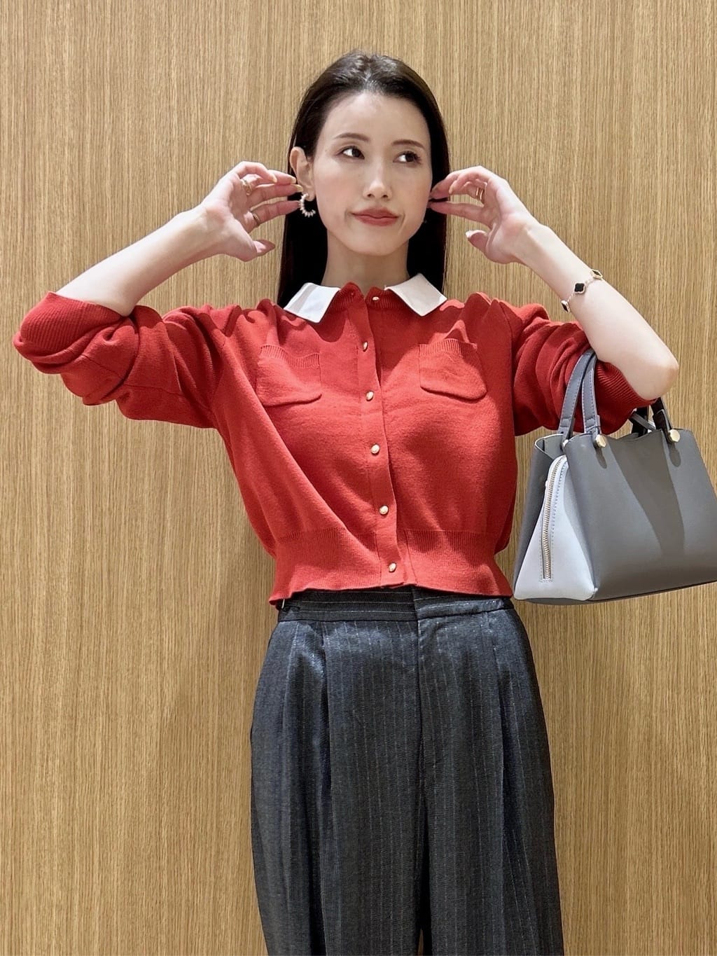 maiさんの「OPAQUE.CLIP｜ラメストライプワイドパンツ【洗濯機OK】」を使ったコーディネート