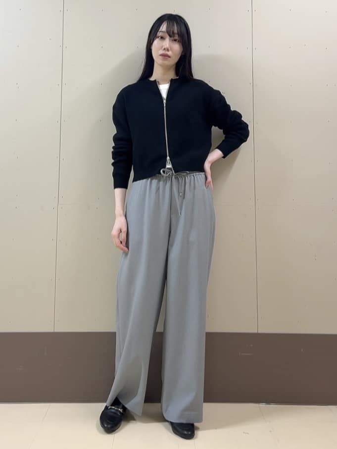 sechiさんの「UNTITLED｜【ゆったりサイズ／着丈短め】ジップニットカーディガン」を使ったコーディネート