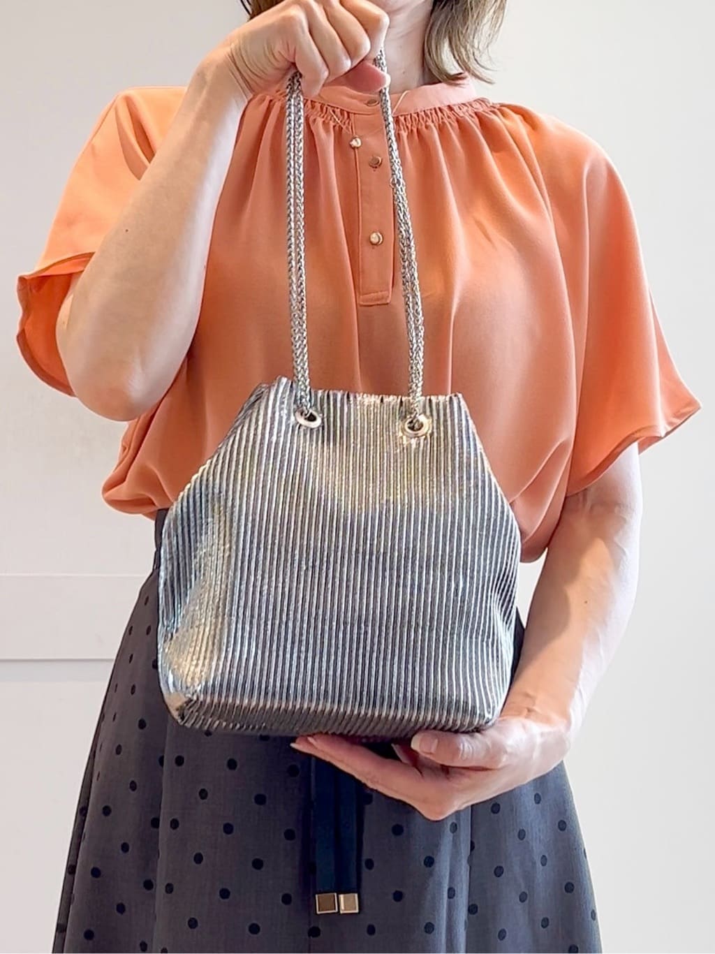 yamakoさんの「grove｜ドットで華やぐ　軽やかマーメイドスカート」を使ったコーディネート