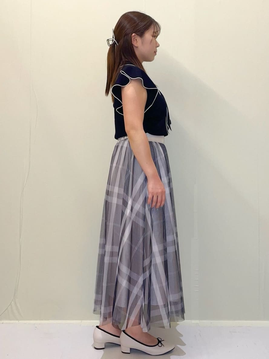 ayumiさんの「OPAQUE.CLIP｜フレアスリーブボウタイニット【洗濯機洗い可／接触冷感／抗ピル】」を使ったコーディネート