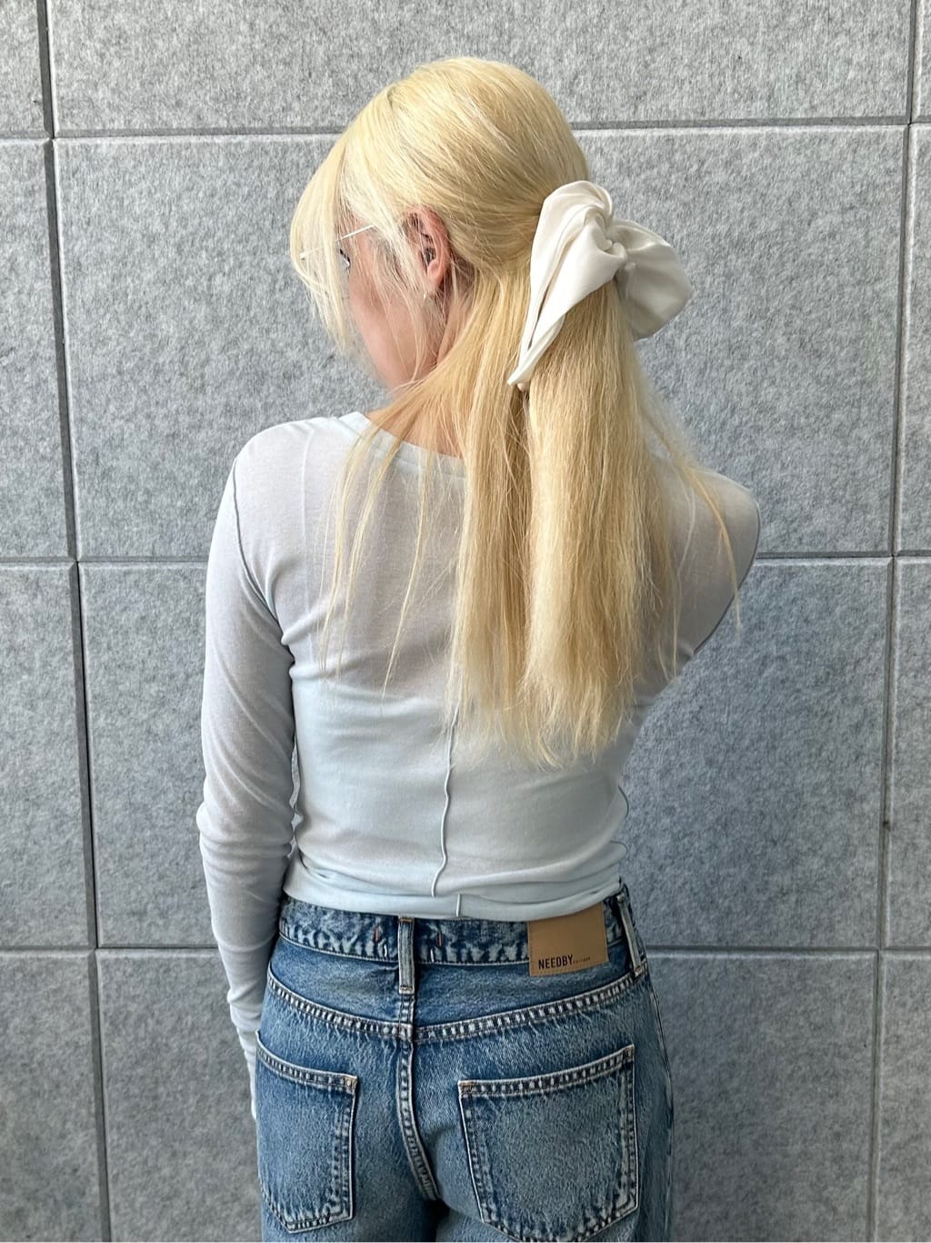 honoka Aさんの「CODE A｜sheer basic tee」を使ったコーディネート