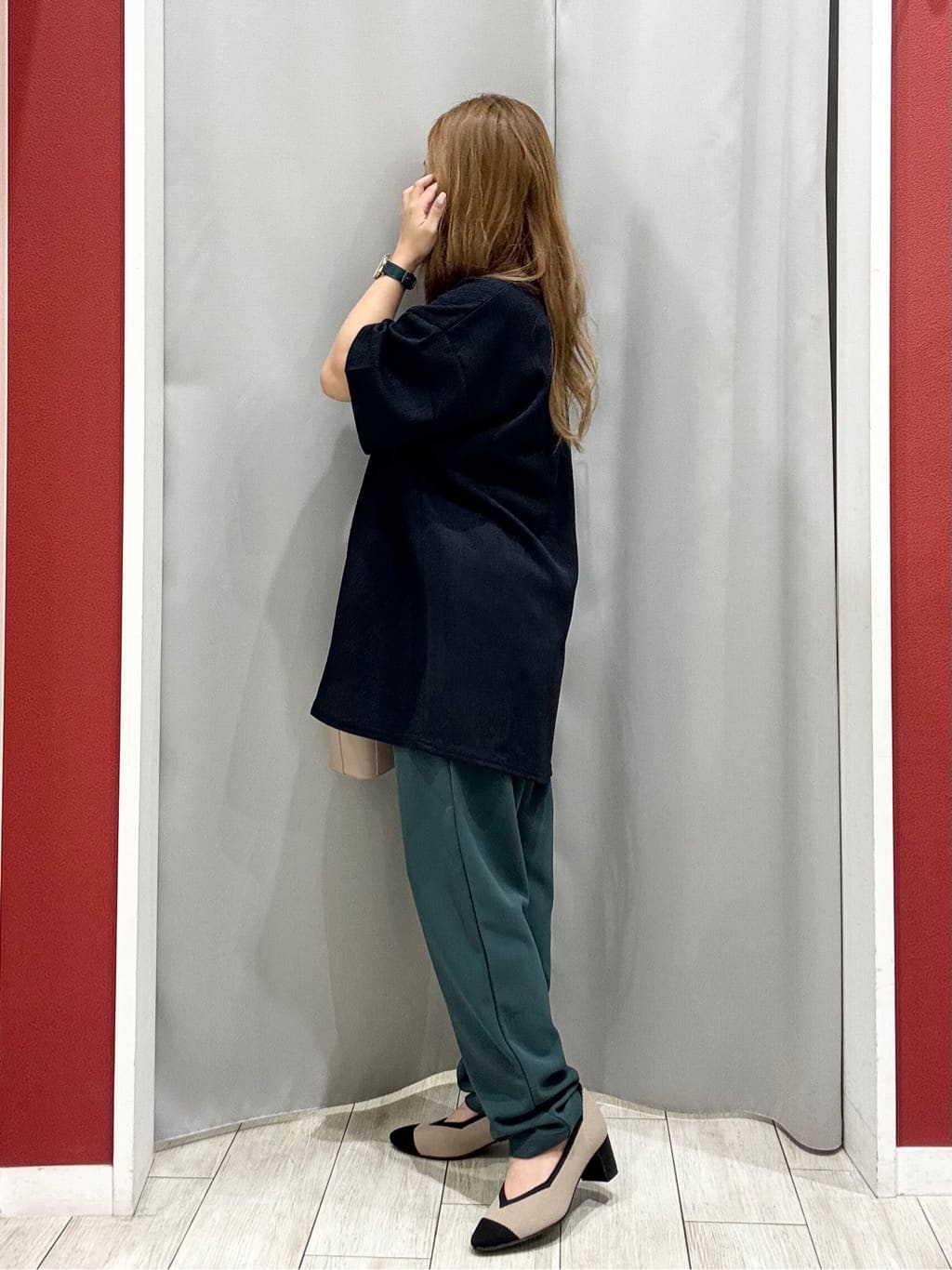shioさんの「SHOO･LA･RUE｜【S-LL/洗える/体型カバー/5分袖】涼しくきれいに決まる Aライントップス」を使ったコーディネート