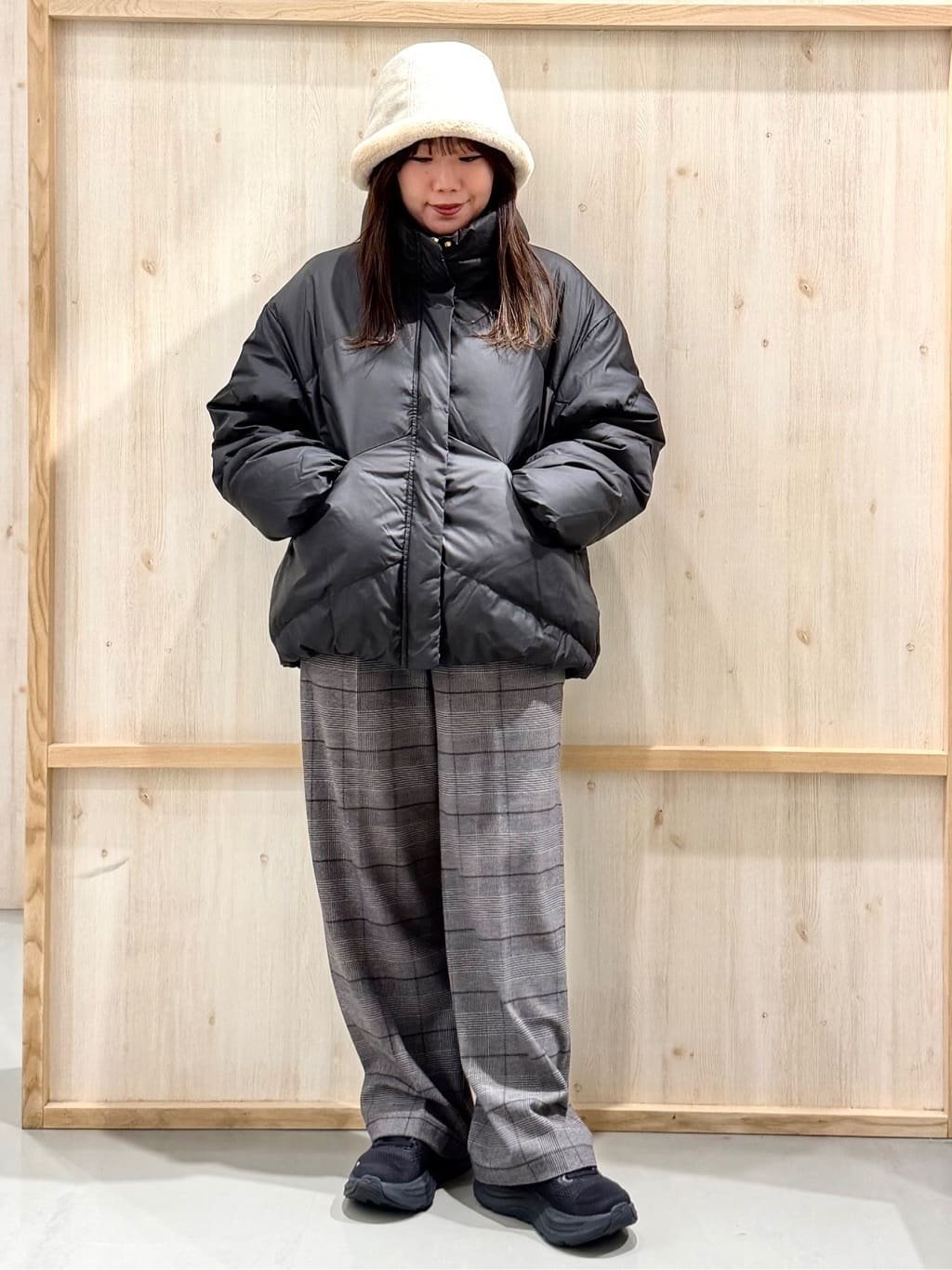 nanaさんの「THE SHOP TK｜ダウンジャケット」を使ったコーディネート