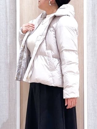 naoさんの「grove｜【名品アウター／800FP・多機能】つつまれダウンショート」を使ったコーディネート