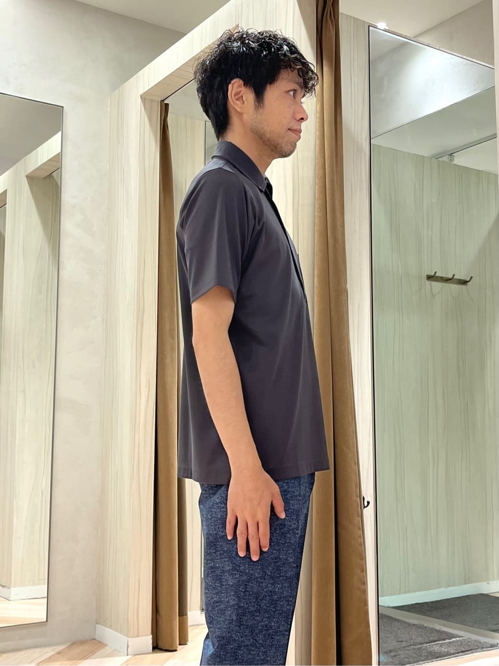 URAさんの「TAKEO KIKUCHI｜【抗菌防臭】COOL DOTS（R）ドビープリント パンツ」を使ったコーディネート
