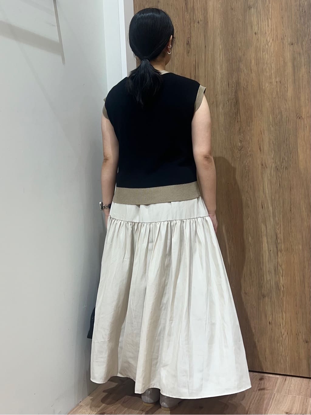 Reinaさんの「grove｜最終お値下げ！！【人間工学】つつまれフィットバレエシューズ （抗菌防臭加工裏地使用）」を使ったコーディネート
