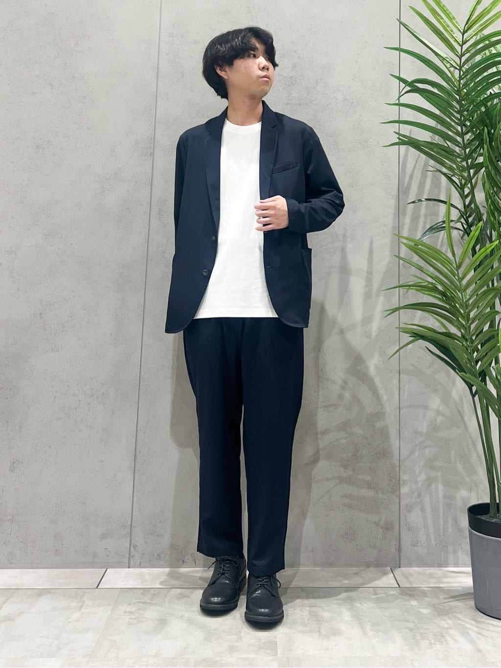 SHI-MAさんの「THE SHOP TK｜スムースファイバーリラックスジャケット 【セットアップ可／UVカット／イージーケア／洗濯機OK】」を使ったコーディネート