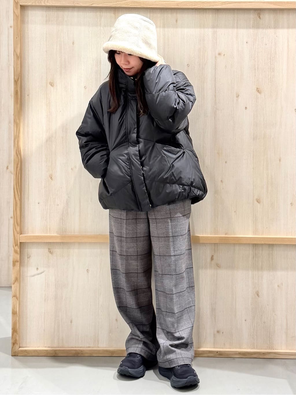 nanaさんの「THE SHOP TK｜ダウンジャケット」を使ったコーディネート