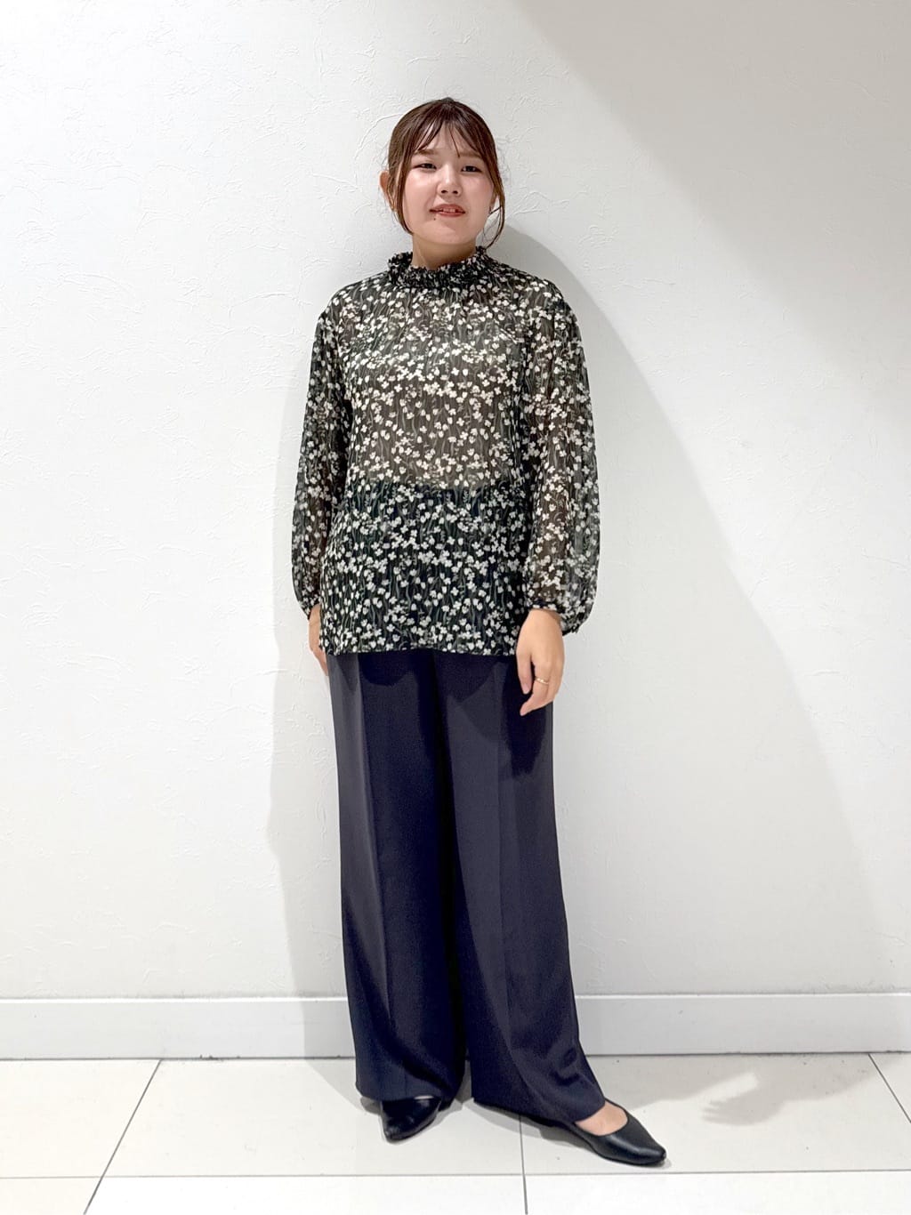 YUUKIさんの「INDIVI｜【着心地◎！】タックワイドパンツ」を使ったコーディネート