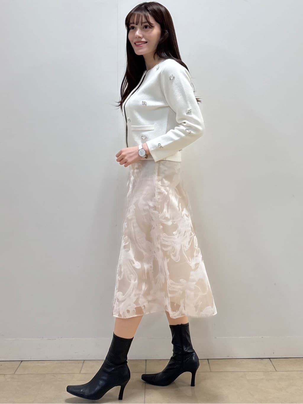 sayaさんの「COUP DE CHANCE｜【手洗い可／日本製】フラワー柄プリントスカート」を使ったコーディネート
