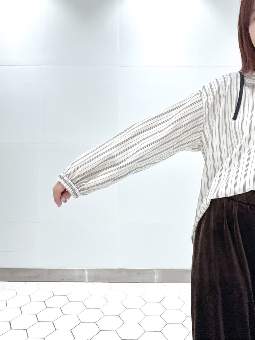 Makinoさんの「Dessin｜【洗える】ストライプフードブラウス」を使ったコーディネート