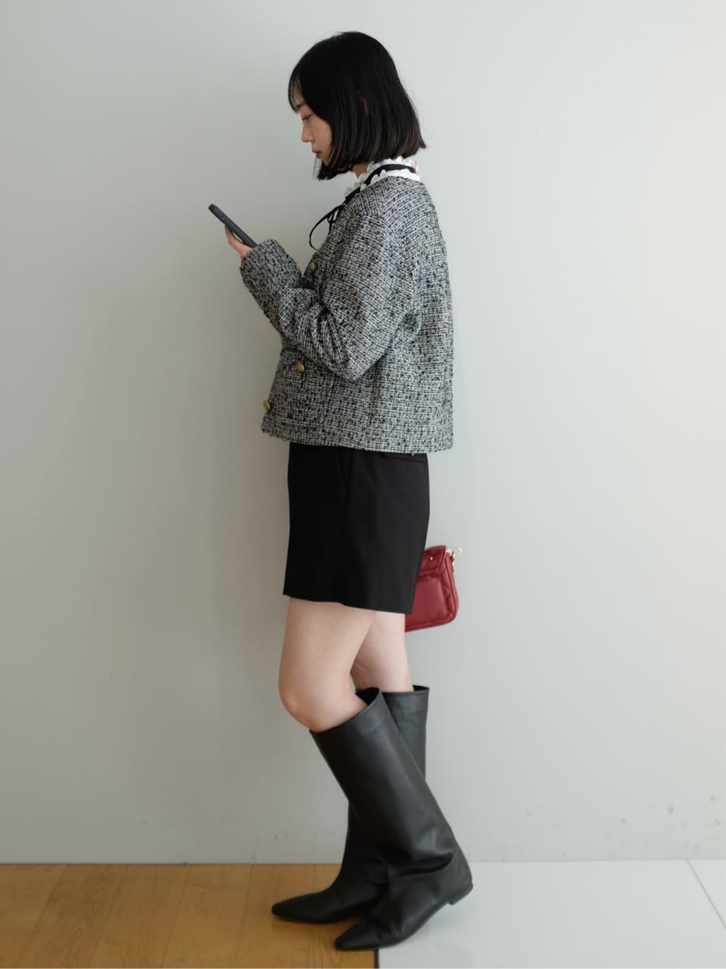 Kishimotoさんの「DRESSTERIOR｜Dhyana．（ディアナドット）&times;金子綾 ロングブーツ」を使ったコーディネート