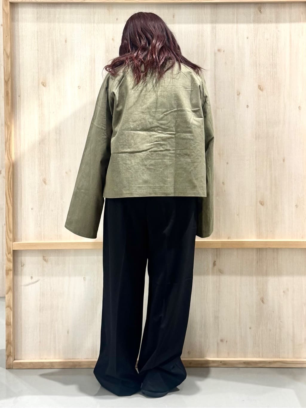 nanaさんの「THE SHOP TK｜フェイクファーベスト」を使ったコーディネート