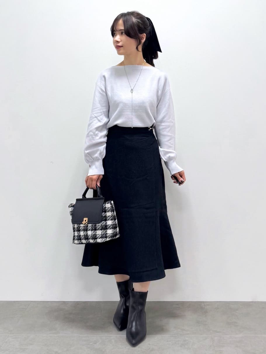 kozuさんの「index｜ラメガーター編みボートネックニット【洗濯機OK】《8col／XS～LL》」を使ったコーディネート