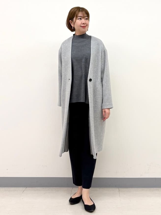 まいこさんの「INDIVI｜【洗える／毛玉になりにくい】エクストラファインウール ハイネックニット」を使ったコーディネート