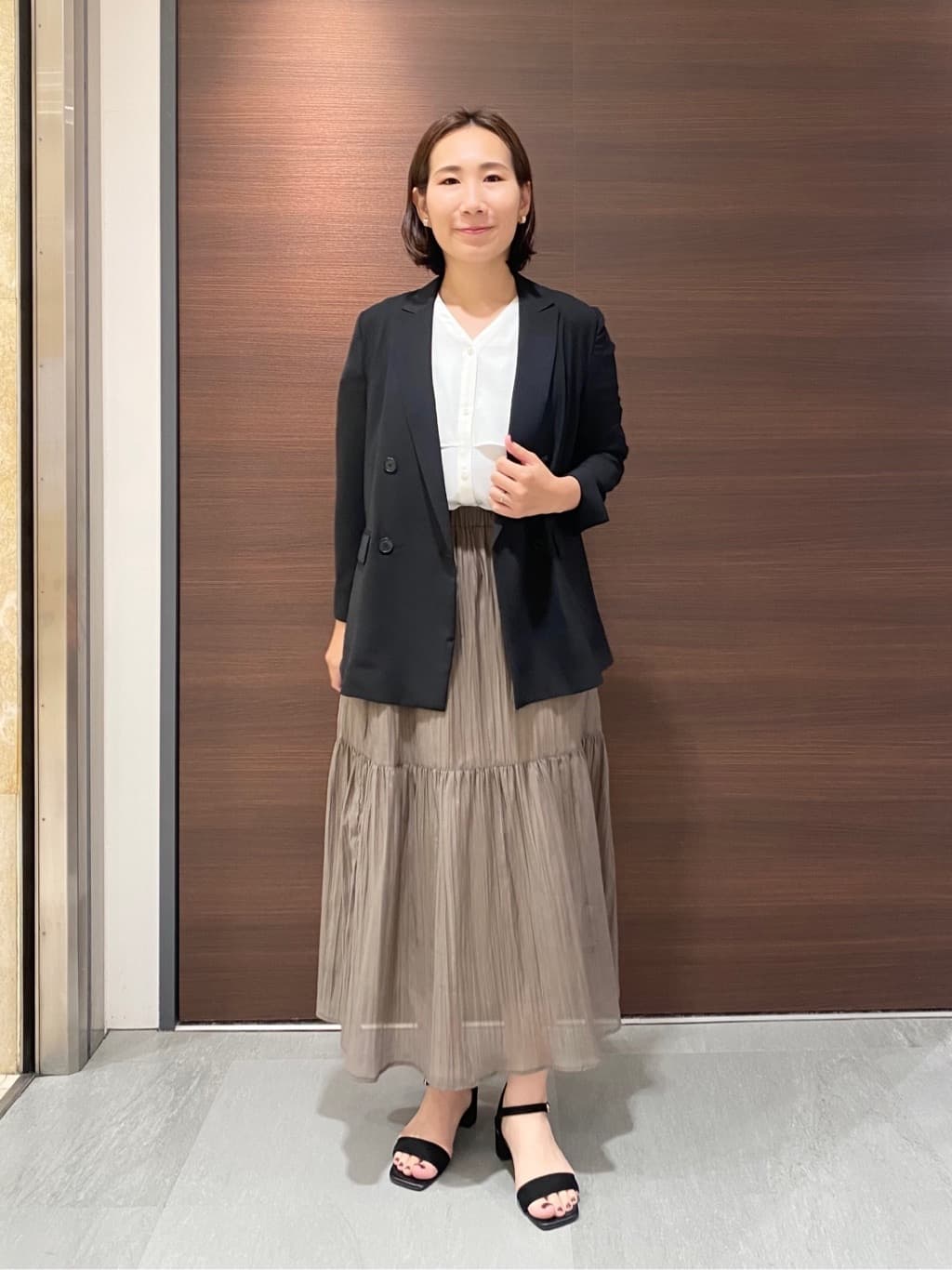 YUKARIさんの「INDIVI｜【軽く羽織れる！】ダブルジャケット」を使ったコーディネート