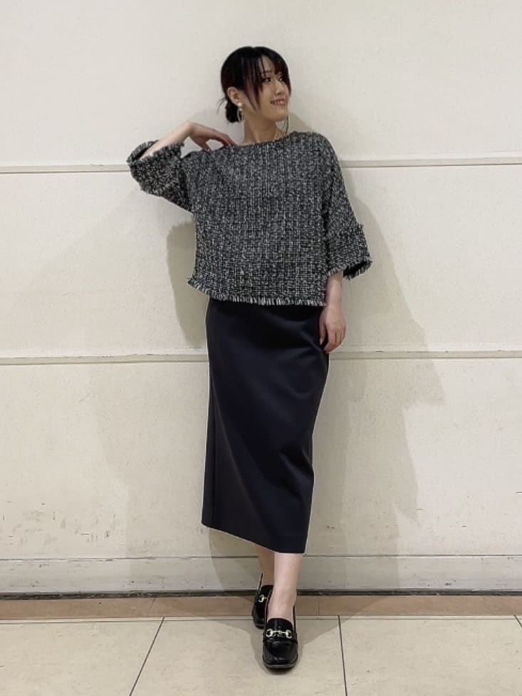 watanabeさんの「UNTITLED｜【きれいめ／体型カバー】ツイードドルマントップス」を使ったコーディネート