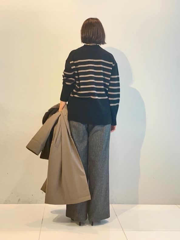 murayamaさんの「INDIVI｜【冬ニット人気NO．1！／カシミヤ混】ミドルゲージハイネックニット」を使ったコーディネート