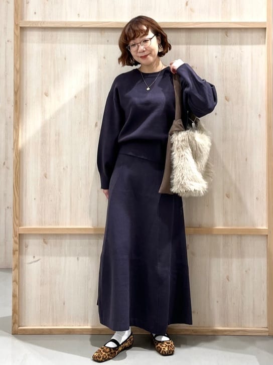 nakoさんの「THE SHOP TK｜【前後2WAY】ニットセットアップ」を使ったコーディネート