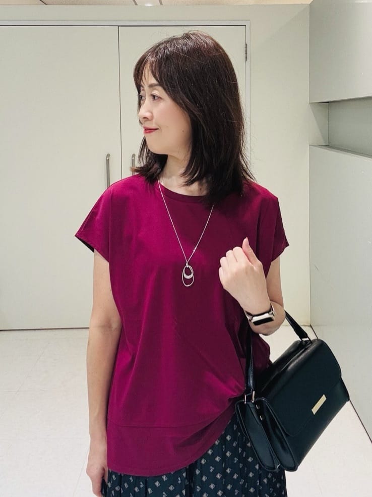 makiさんの「UNTITLED｜【洗える/Tシャツ】ツイストプルオーバー」を使ったコーディネート