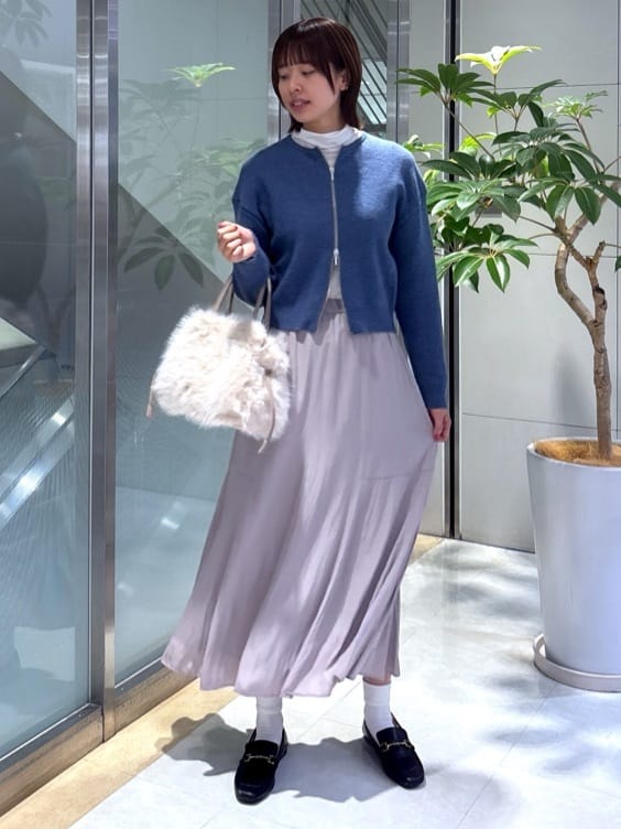 yukaさんの「UNTITLED｜【ゆったりサイズ／着丈短め】ジップニットカーディガン」を使ったコーディネート